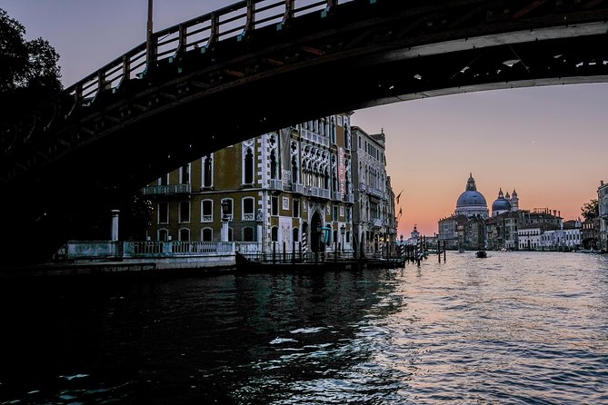 3 Hours Private Original Venice Photo Walk - Why This Photo Walk Feels Different Than a Usual Venice Tour