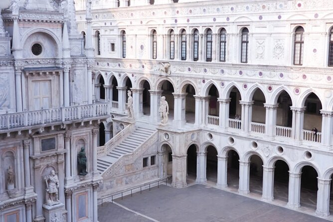 Best of Venice Private Tour: St. Mark's Doge Palace Gondola Ride - Piazza San Marco: The Square That Sets the Tone