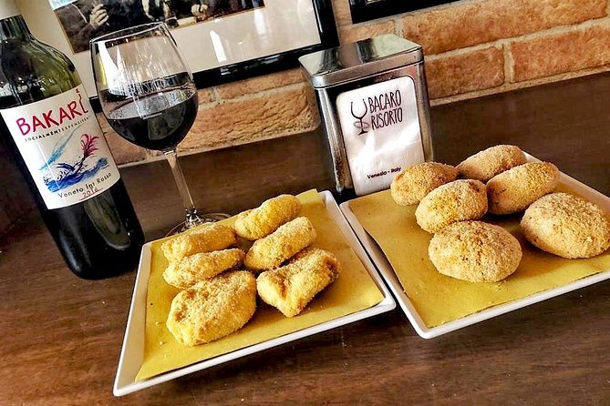 Brunetti's Venice: A Culinary Journey Through Leon's Mysteries - Stop-by-stop: what you’ll experience (and what to watch for)