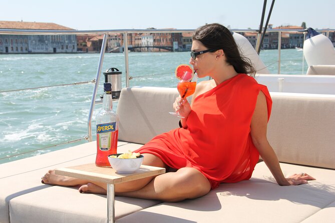 Catamaran Spritz Tour - Practical stuff before you board (meeting point, timing, and weather)