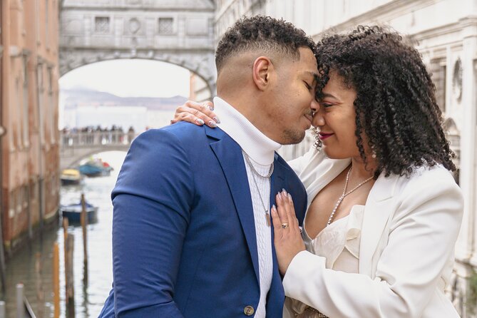 Cinematic Photoshoot in Venice: Capture Venice Hidden Gems - How a pro turns Venice into a photo you’ll actually keep