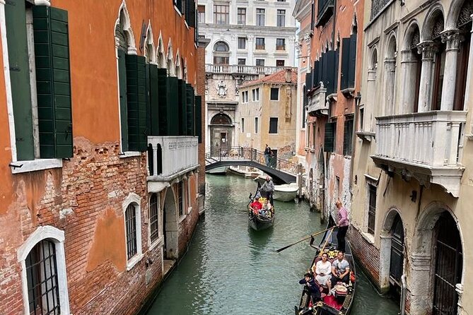 Concert at Palazzo Pisani Revedin in Venice - Why the Calm Atmosphere Matters in Venice