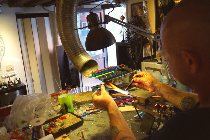 Create your Glass Artwork: Private Lesson with Local Artisan in Venice - The Bonus Master Demonstration That’s Worth the Time