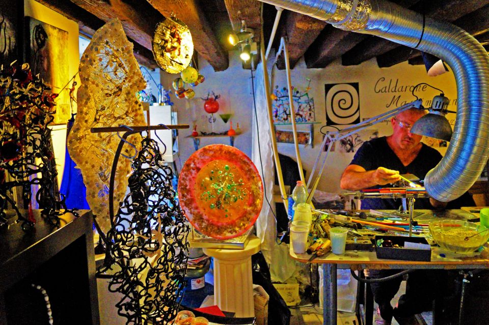 Create Your Glass Artwork: Private Lesson With Local Artisan - What you actually do in 75 minutes (and what you’ll learn)