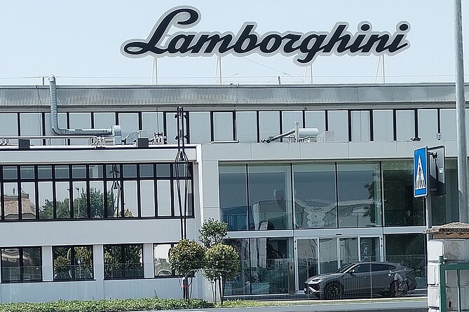Create your Lamborghini and Ferrari day from Venice - Pagani Museum: the contrast that makes the day feel complete