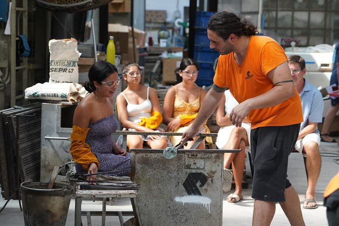 Create Your Own Murano Glass: Beginner’s Glassblowing Class - Step 2: working with hot glass around 1000°C