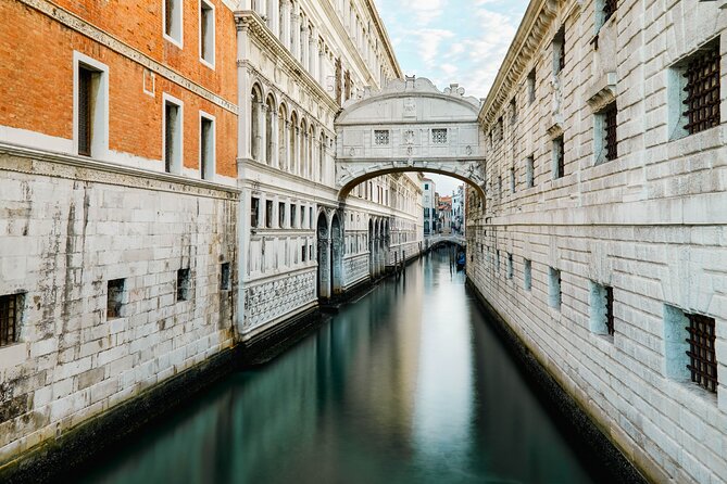 Doge's Palace and St Mark's Basilica Fast-Track Tour in Venice - St. Mark’s Basilica: Mosaics, Dress Code, and What Fast-Track Really Means