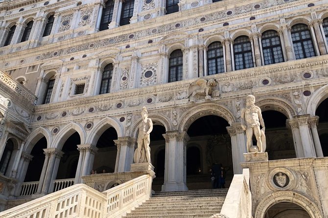 Doge's Palace Guided Tour - Bridge of Sighs and Prison Cells: A Short Walk That Changes the Mood