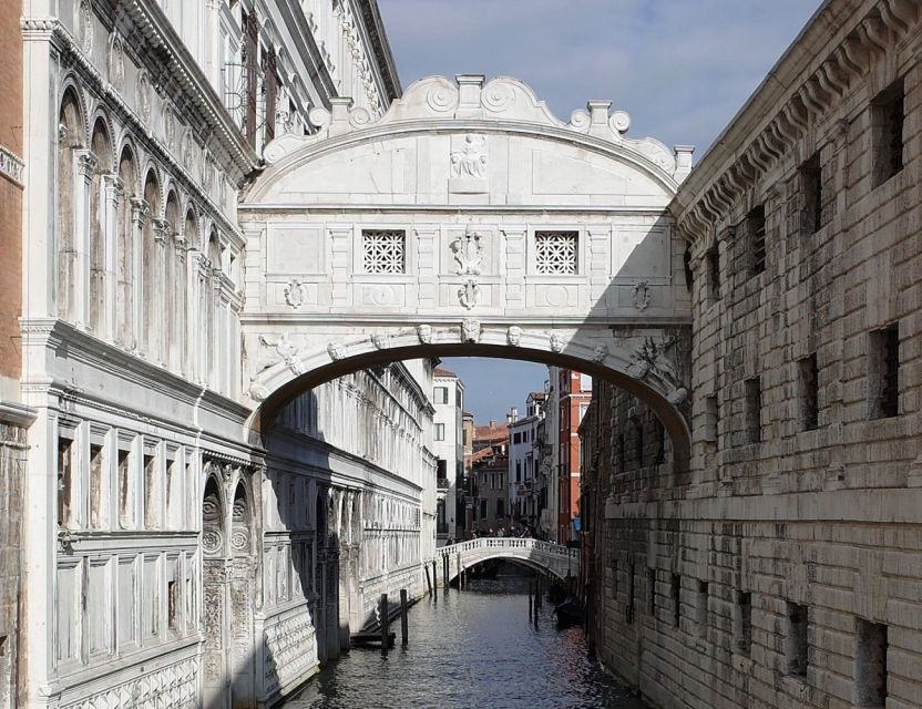 Doge's Palace Skip-the-Line Guided Tour - Giants’ Staircase and Golden Staircase: the photo spots with meaning