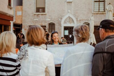 Eat like a Local: Venice Cicchetti and Wine Tasting Evening Tour - The 3-hour route: meeting point, walking pace, and what to expect