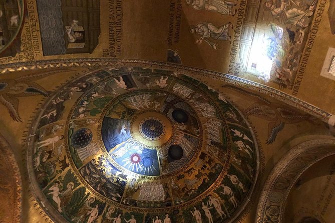 Exclusive Private Tour of Saint Mark's Basilica After Hours - Dress code and photo ID: the two rules that can ruin your night