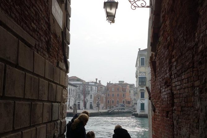 FriendInVenice: Experience the True Venice with a Private Tour - Why a 2-Hour Private Walk Works So Well in Venice