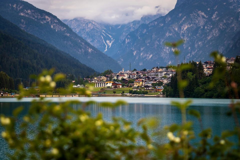 From Venice: Dolomites Day Trip - Auronzo Lake and the dam photo stop: quick, dramatic, and clever