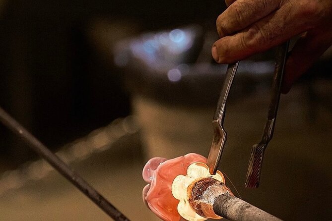 Glass Blowing Demonstration : pickup by wood boat Taxi + local guide - Showrooms and shopping time: where value meets pressure