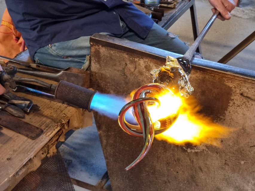 Glass Blowing Show Visit Murano Glass Factory & Showroom OMG - The short guided factory tour: what 15 minutes gets you