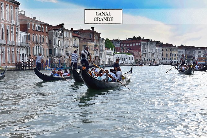 Grand Canal Gondola Experience with Live Commentary™ - Duration and group size: what to expect in real time