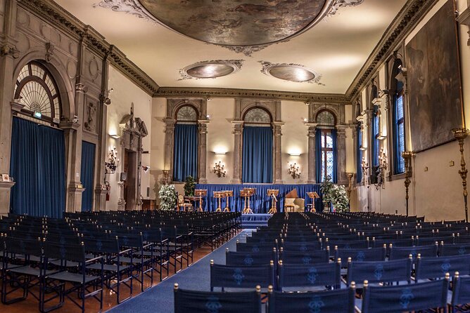 I Musici Veneziani Vivaldi's Four Seasons and Tenor arias - A Concert in Venice’s Scuola Grande, Not a Big Opera House