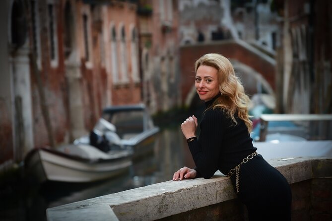 Luxurious Photoshoot in Venice - San Marco Square: dramatic backdrops with real Venice energy