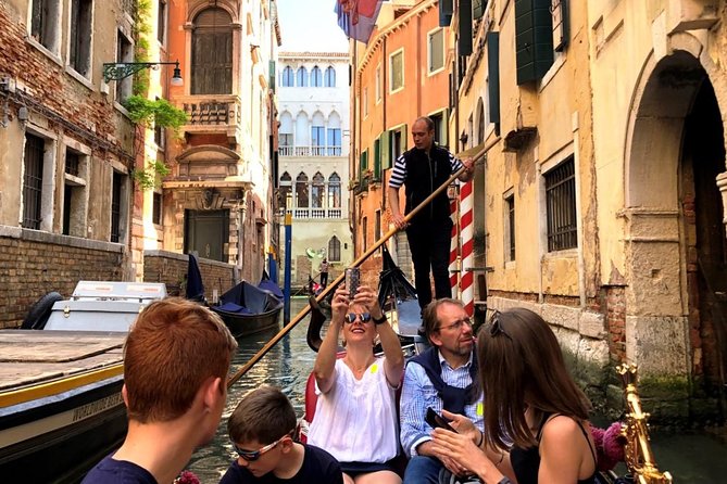 Morning Walking Tour of Venice with Gondola Ride - Starting at Calle larga de l’Ascension: your Venice anchor point