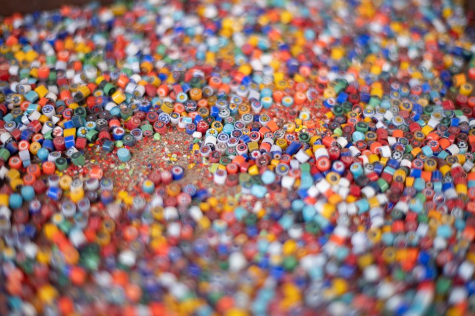 Murano: Glass Factory Experience with Tour and Demonstration - Practical comfort: heat, sound, and timing realities