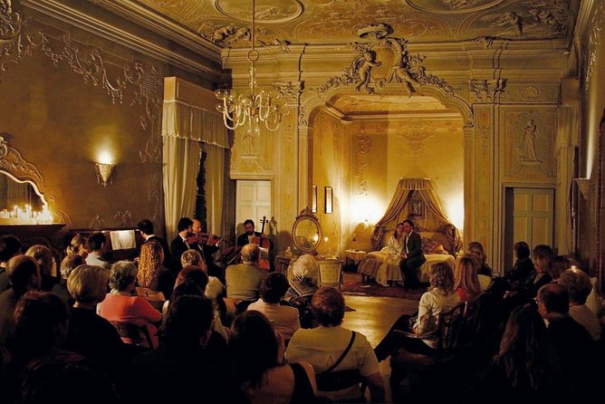 Musica a Palazzo 'Traveling Opera' Performance in Venice - Traveling Opera That Actually Uses the Palace
