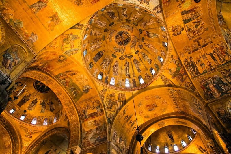 Priority Access St. Mark's Basilica Tour with Terrace Option - Loggia dei Cavalli Terrace: the Venice view you can’t get from inside