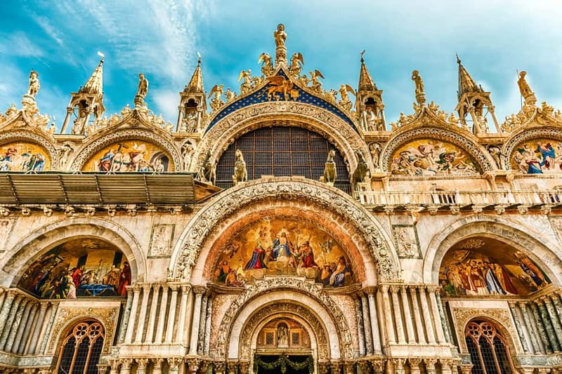Priority Access St. Mark's Basilica Tour with Terrace Option - The reserved skip-the-line entrance: what it changes in a place like this
