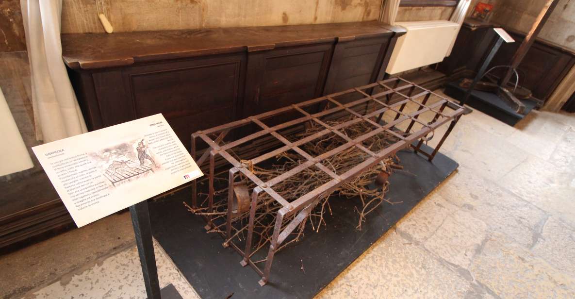 Prisons' Palace: Maleficia, Inquistion torture tools - Casanova appears: why famous names are included
