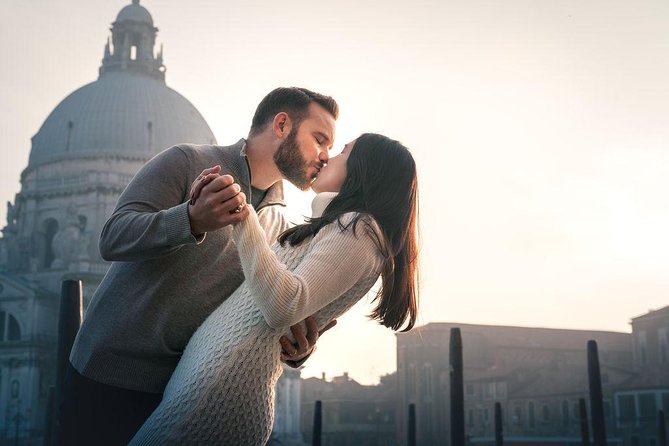 Private Photo Shoot in Venice with Gondola Ride - What to Wear and Plan For: Walking, Weather, and Photo-Friendly Comfort