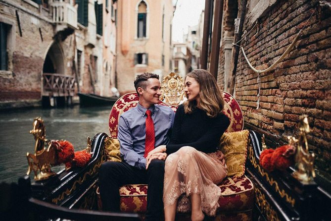 Private Photo Shoot in Venice with Gondola Ride Included - Why the 8:30 AM Start Changes Everything in St. Mark’s Square