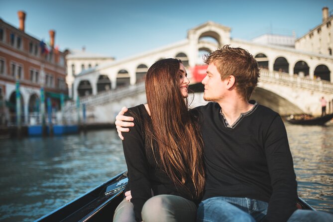 Private Photoshoot on Personal Gondola in Venice - Stop 2: Outside Doge’s Palace for Quick Context and More Shots
