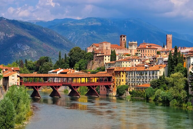 Private Prosecco , Hilltowns & Palladian Villa Tour from Venice - Meeting point at Piazzale Roma: the simple way to start
