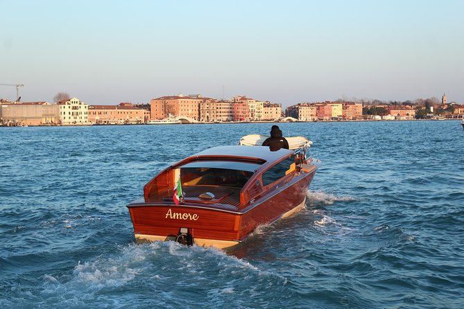 Private Tour: Venice Grand Canal Evening Boat Tour - Why this private water taxi feels more Venice than a gondola