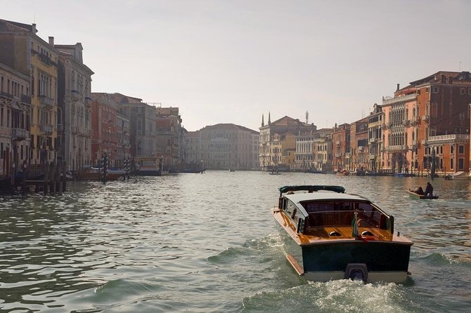 Private Tour: Venice Grand Canal Evening Boat Tour - Ca’ Pesaro, Ca’ d’Oro, and Peggy Guggenheim’s Venice in 1–2 hours