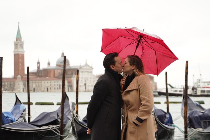 Professional Photoshoot in Venice - How This 30 to 60 Minute Venice Shoot Really Works