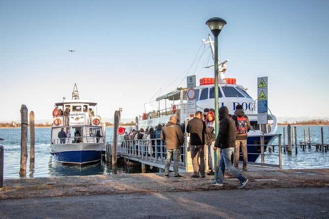 Punta Sabbioni to Venice Round-Trip Boat Ticket - Luggage, pets, and what the rules mean for families