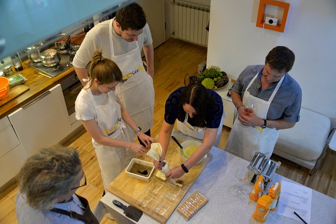Rialto Market Tour with Hands on Cooking Class, Wine & Tiramisu - Before you go: practical details that reduce stress