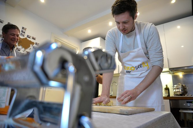 Rialto Market Tour with Hands on Cooking Class, Wine & Tiramisu - Should you book this Rialto Market cooking class?
