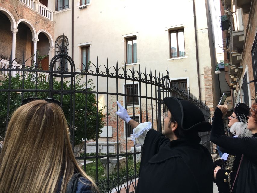 Secrets of Venice Carnival and Life of Casanova Tour - The Carnival moment: costumes, Grand Balls, and street theater