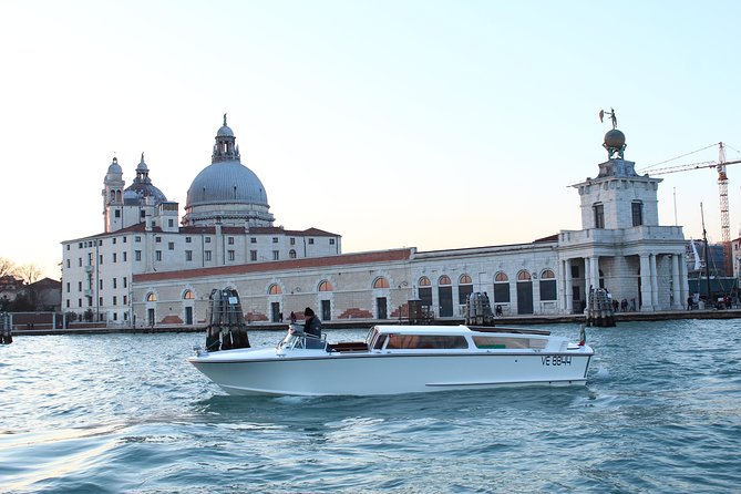 Shared Departure Transfer: Venice Hotels to Venice Train or Bus Station - What Shared Water Taxi Means (And Why It’s Still Smart)
