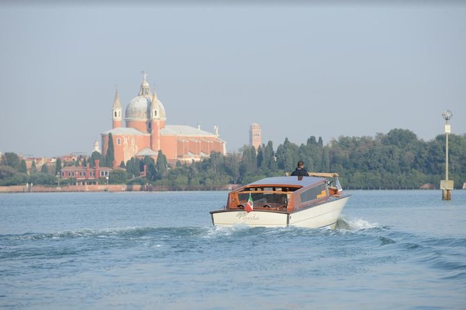 Shared Departure Transfer: Venice Hotels to Venice Train or Bus Station - Luggage Rules: One Suitcase, One Carry-On (And Oversize Fees)