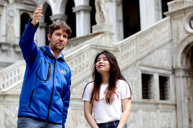 Skip-the-Line: Doge's Palace & St. Mark's Basilica Fully Guided Tour - The Doge’s Palace skip-the-line effect (and what you gain from a guide)