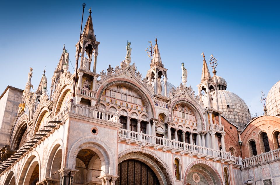Skip the Line: St. Mark's Basilica Guided Tour - Golden Mosaics and Marble Inlay: What the Guide Helps You See