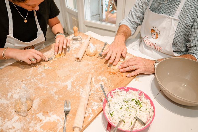 Small Group Pasta and Tiramisu Class at Local's Home in Venice - Hands-on cooking: what actually happens during the class