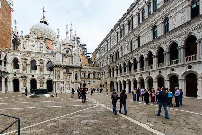 St Mark's Basilica & Doge's Palace with Secret Passages Access - Palazzo Ducale backstage route: Casanova, secret doors, and the New Prisons