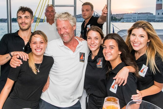 Sunset Jazz Catamaran Cruise with Aperitivo and Live Saxophone - Timing: when to book and what to do about the sunset