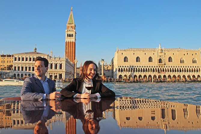 The Secrets of the Grand Canal - Special Private Boat Tour - A one-hour private glide through Venice’s showiest waterway