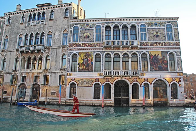 The Secrets of the Grand Canal - Special Private Boat Tour - The modern edges of Venice: Doge’s Palace to new architecture