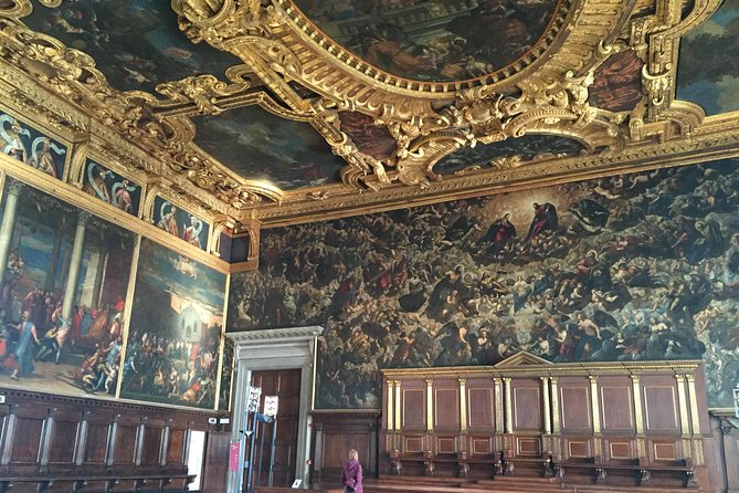 Tour of Venice in Doge's Palace and St Mark's Basilica - Optional add-ons that can change the value