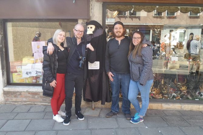 Venetian Cicchetti Street Food and Sightseeing Walking Tour - A 2.5-hour Venice cram course, with snacks that make sense